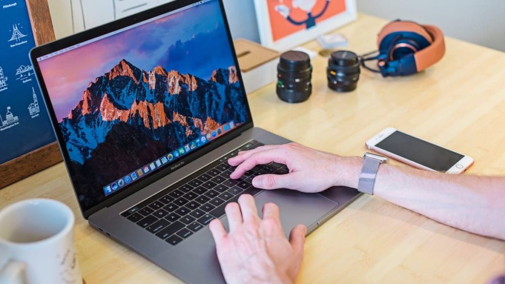 Best MacBook Discount In The Online Shops